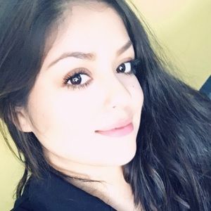 Meet your Posher, Marisol